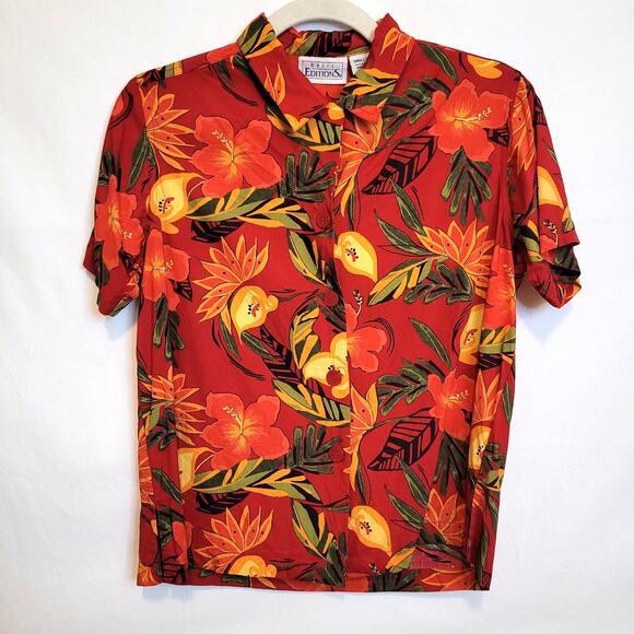 Basic Editions Vintage Red Tropical Floral Women's Short Sleeve Top Size Small - Picture 1 of 7